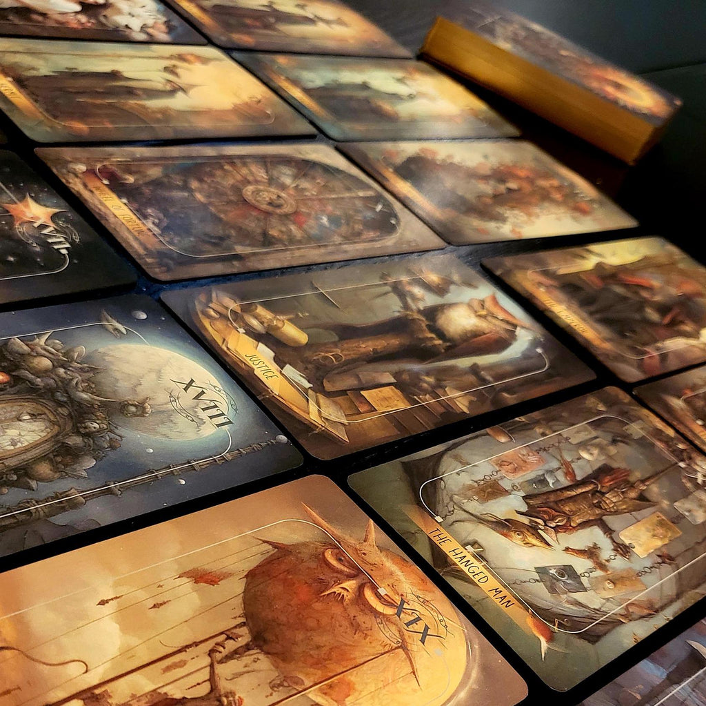 Louisville Tarot – Collector’s Deck